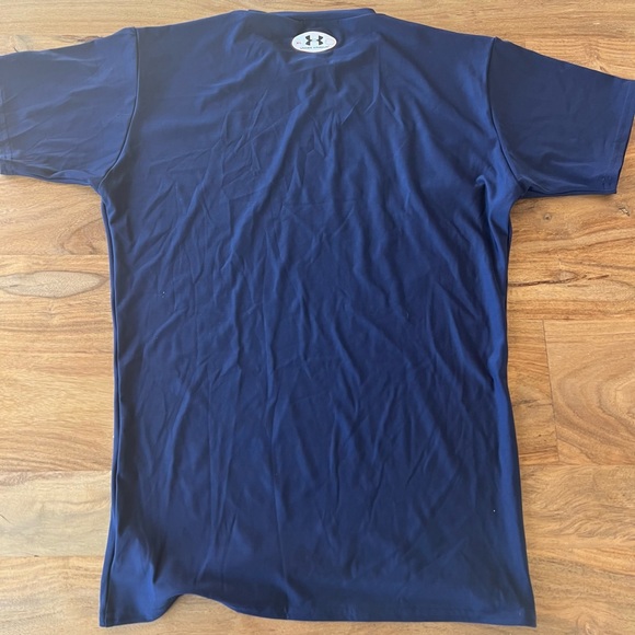 Under Armour workout shirt, navy blue size large - Picture 2 of 3